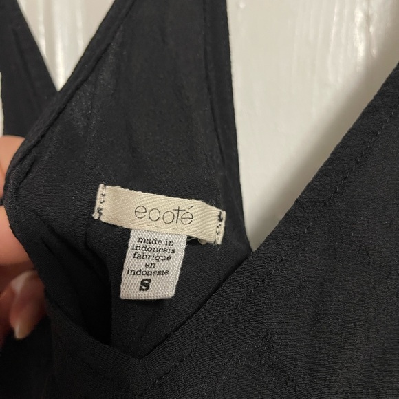 Black Flowy tank Ecote Urban Outfitters - Picture 4 of 4